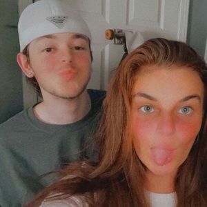 Meet your Posher, Nicholas